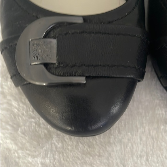 Anne Klein Black Flats with Textured Fabric and Bow Accent - Picture 2 of 8